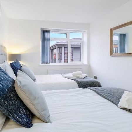 St Martins 2 Bedroom Apartments In Ruislip By 360 Stays Exteriör bild