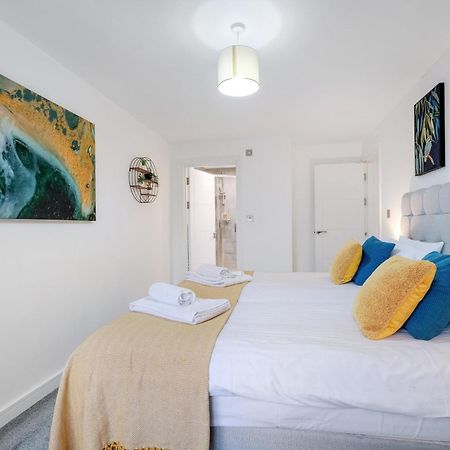 St Martins 2 Bedroom Apartments In Ruislip By 360 Stays Exteriör bild