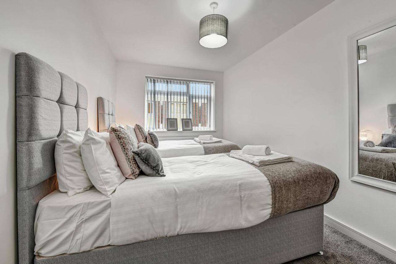 St Martins 2 Bedroom Apartments In Ruislip By 360 Stays Exteriör bild