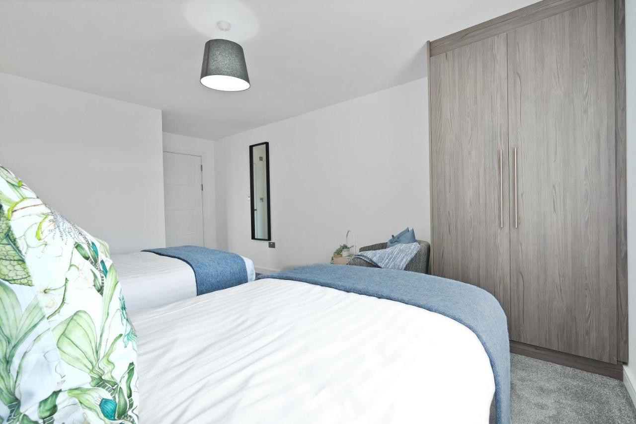 St Martins 2 Bedroom Apartments In Ruislip By 360 Stays Exteriör bild