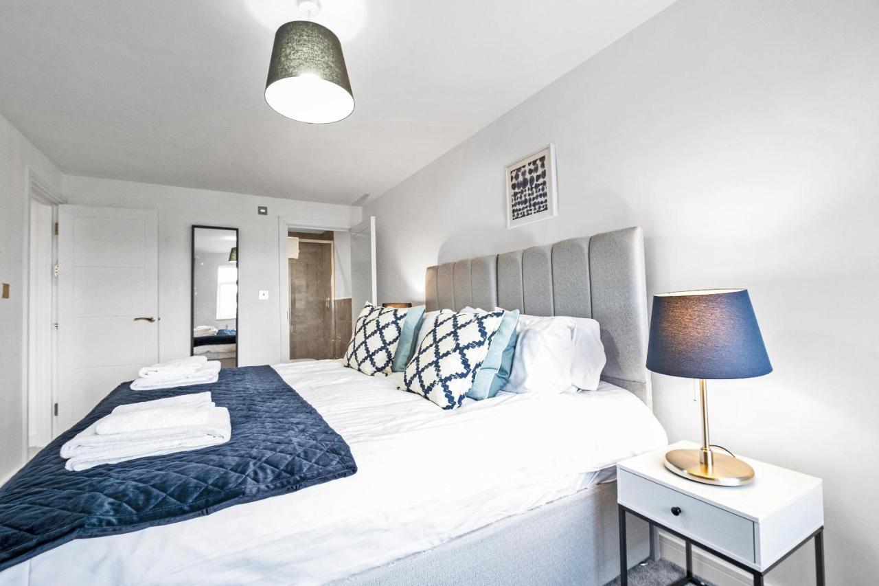 St Martins 2 Bedroom Apartments In Ruislip By 360 Stays Exteriör bild