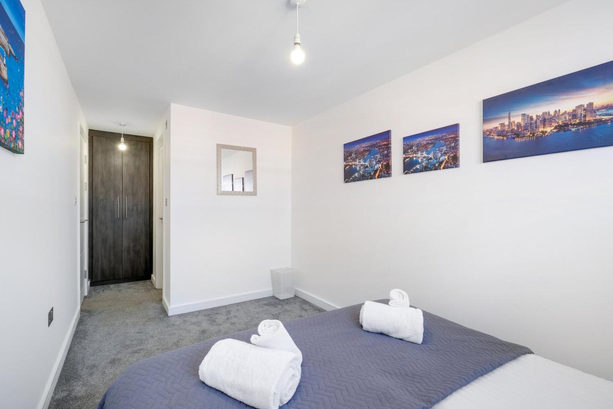 St Martins 2 Bedroom Apartments In Ruislip By 360 Stays Exteriör bild