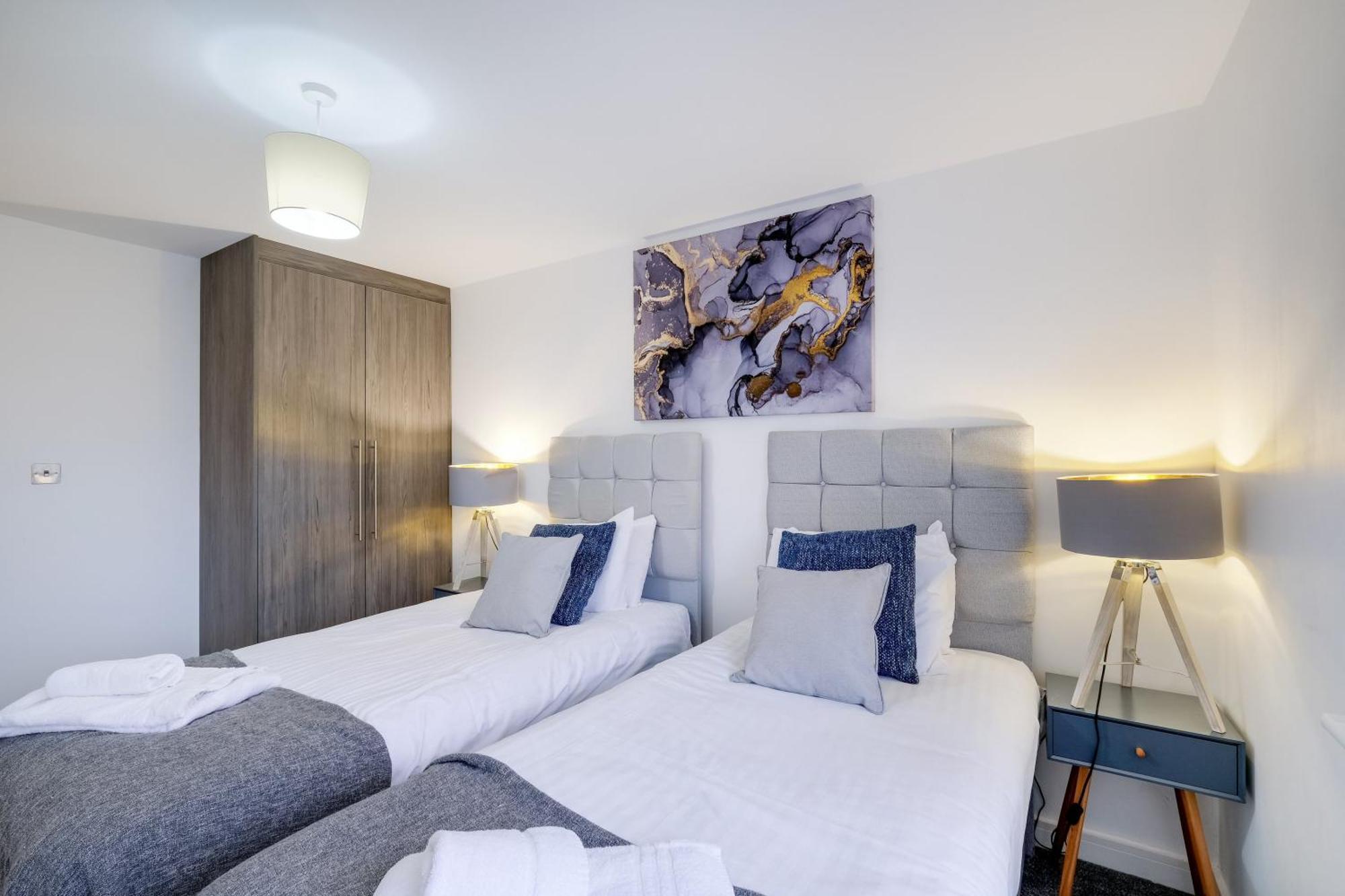 St Martins 2 Bedroom Apartments In Ruislip By 360 Stays Exteriör bild