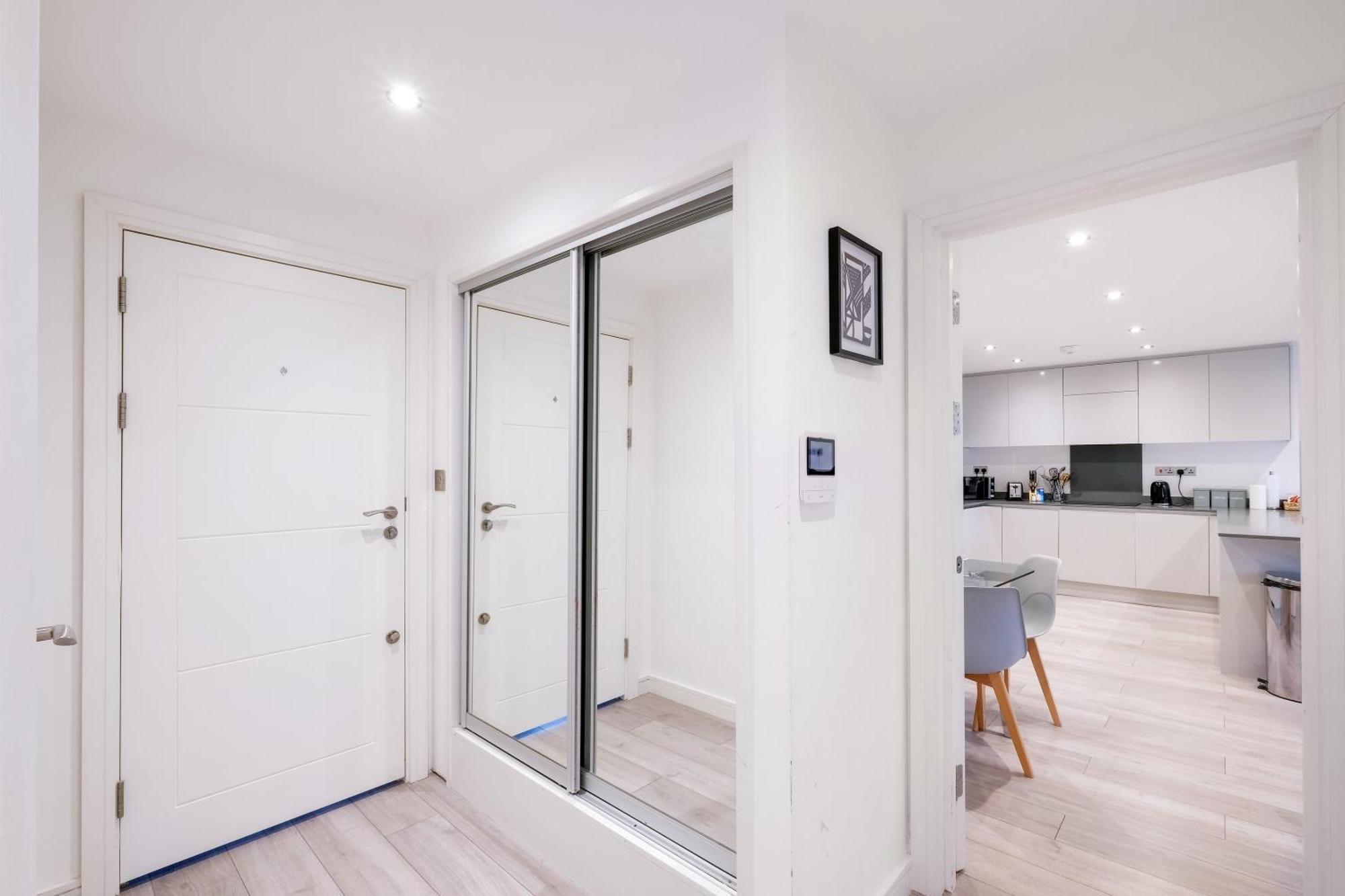 St Martins 2 Bedroom Apartments In Ruislip By 360 Stays Exteriör bild